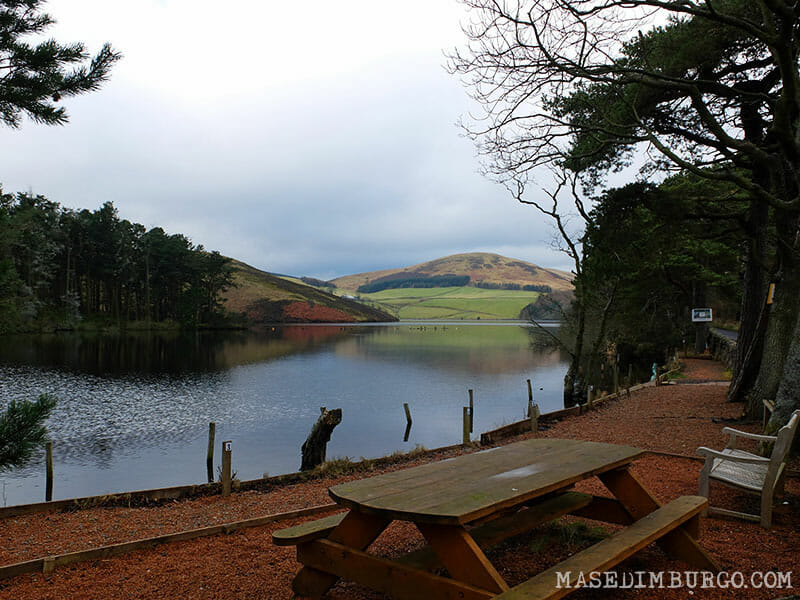 Ruta Pentlands Edimburgo Senderismo Glencorse Reservoir