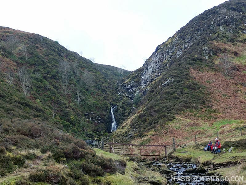 Ruta Pentlands Edimburgo Senderismo Cascadas