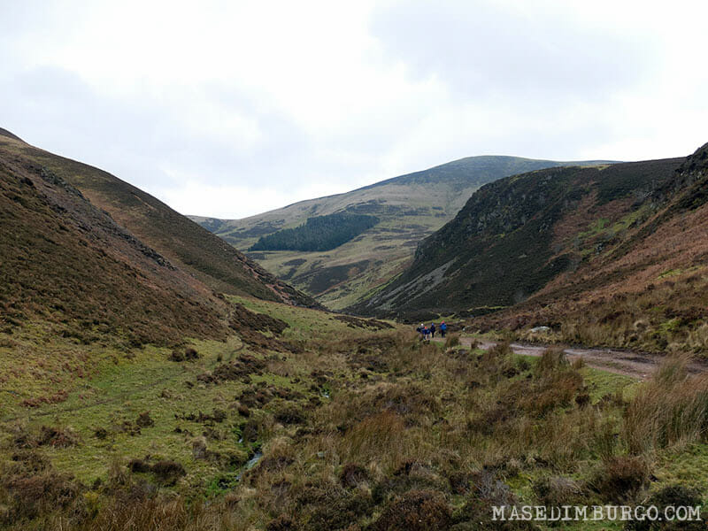 Ruta Pentlands Edimburgo Senderismo Black Hill