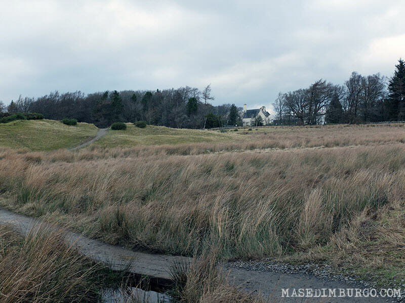 Ruta Pentlands Edimburgo Senderismo Bavelaw Castle